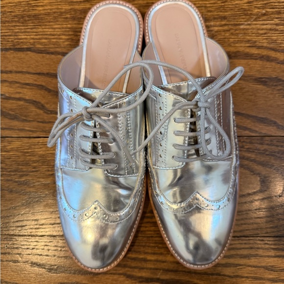 Silver Oxford Women's Shoes - Picture 2 of 5